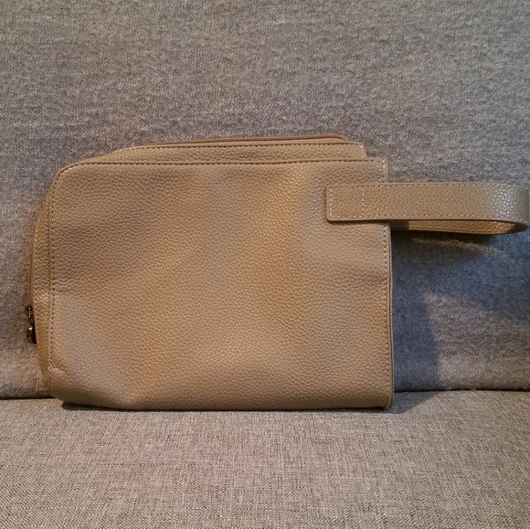 BVLGARI Handbags - BVLGARI Makeup Bag perfect travel piece! ✈️